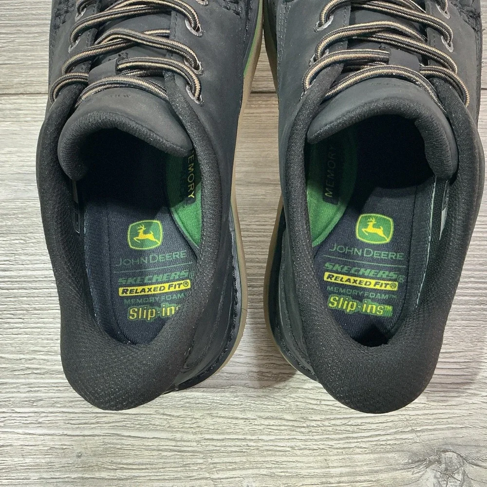 Skechers John Deere Brockman Shoes Mens 9.5 Black Leather Slip-ins 256092